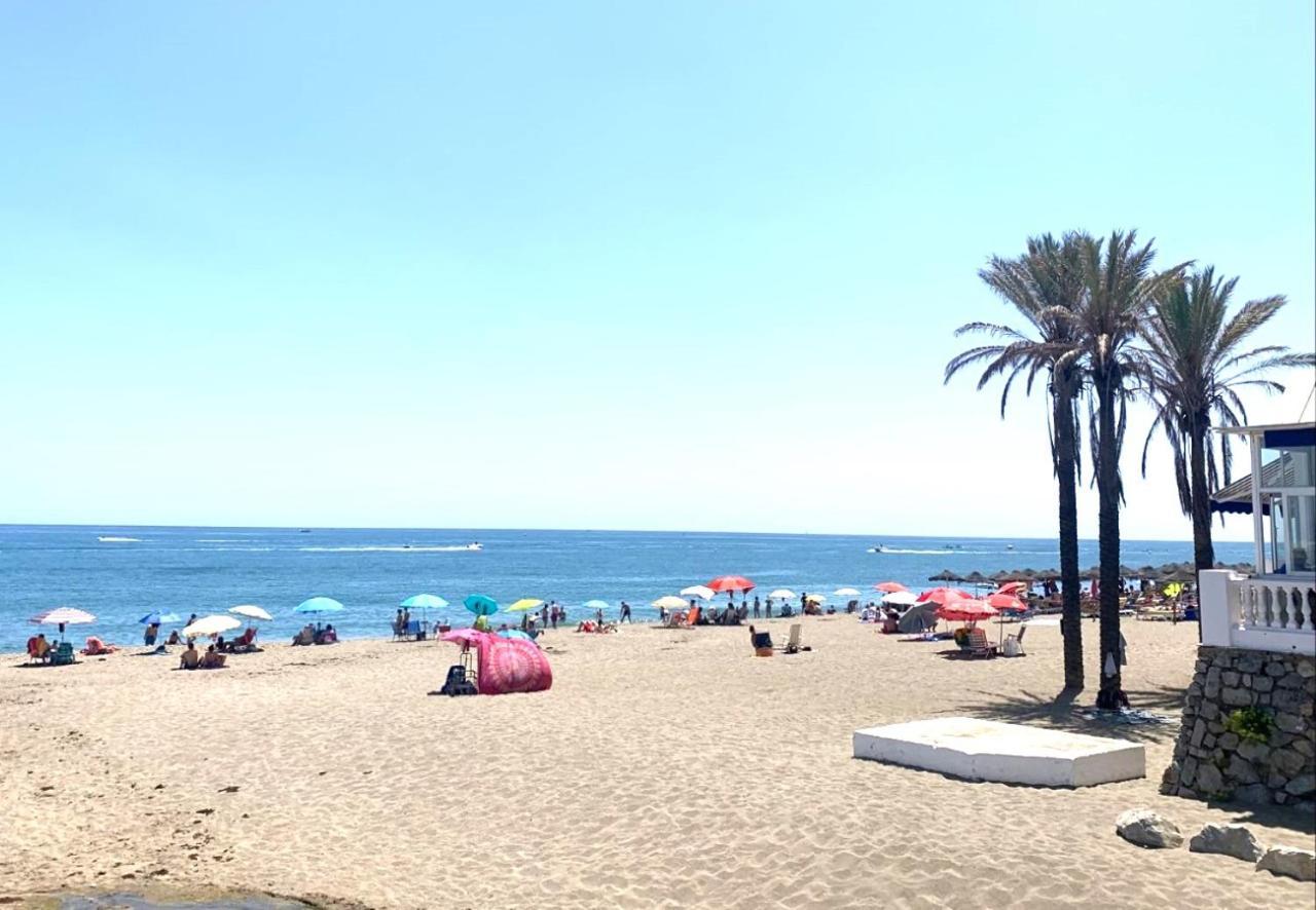 Precioso Estudio Frente Al Mar Con Piscina ベナルマデナ エクステリア 写真