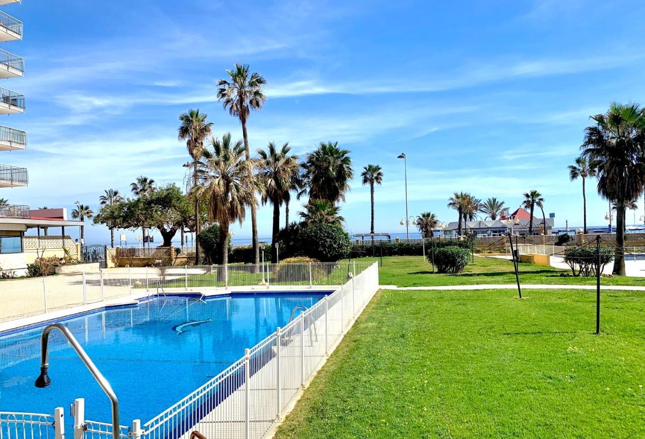 Precioso Estudio Frente Al Mar Con Piscina ベナルマデナ エクステリア 写真